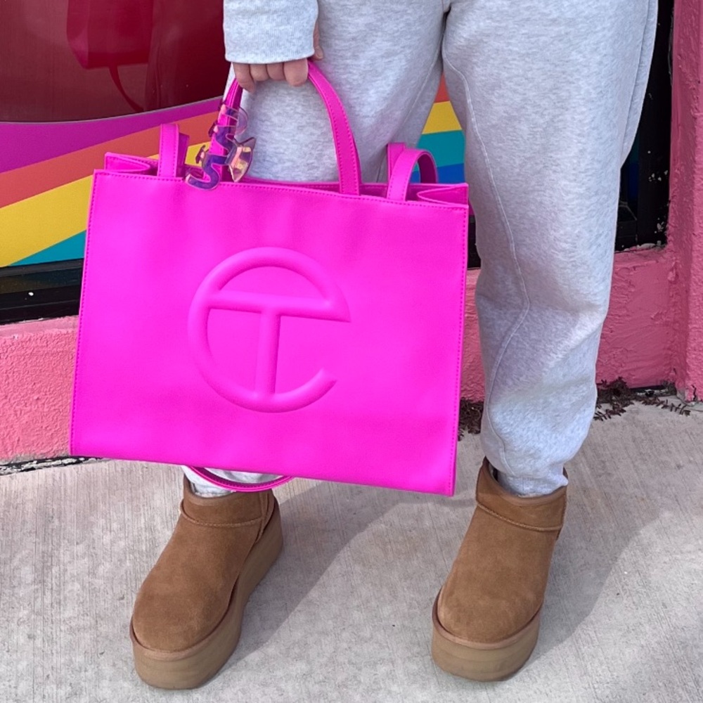 Medium Azalea Telfar Shopper